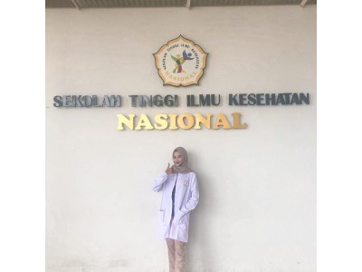Alumni Siswa kuliah di Stikes Nasional 