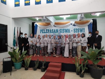Wisudawan Wisudawati Tahun 2020/2021